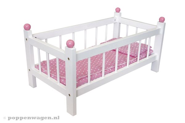 Poppenbed wit/roze