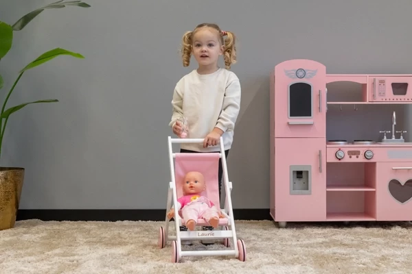 Laurie is 3 jaar en 103 cm lang