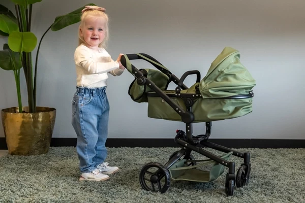 Luna is 2,5 jaar en 96 cm lang