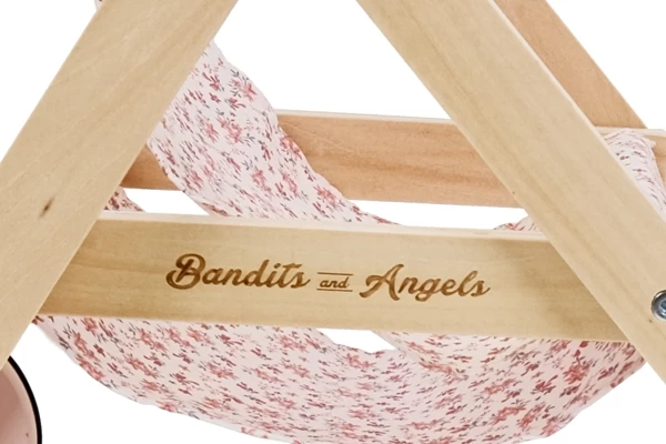Van Bandits and Angels