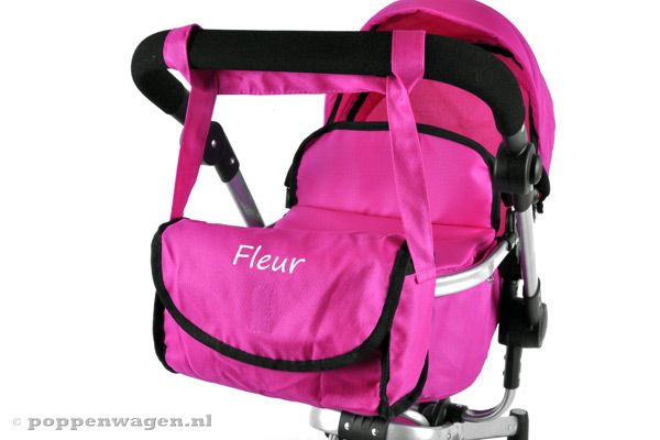 Optioneel: luiertas met naam.