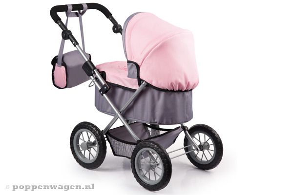 Deze leuke luiertas past er perfect bij.