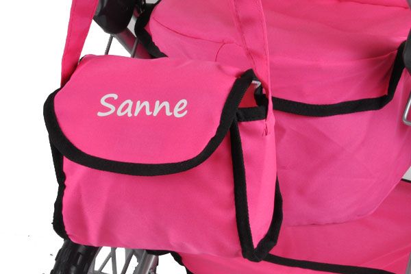 Laat je luiertas bedrukken met je eigen naam.