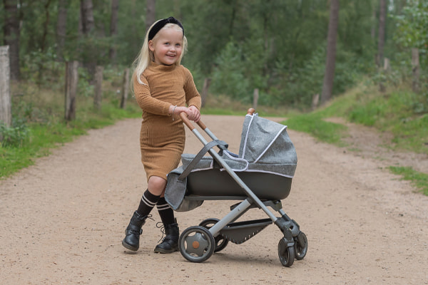 Eva is 4 jaar en 110 cm lang