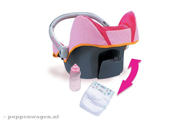 Opbergvak voor luier en fles.